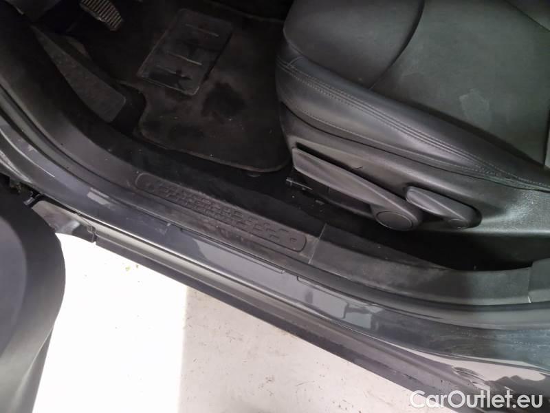 Fiat  500 FIAT X / 2018 / 5P / CROSSOVER 1.3 MJET 95CV E6D CONNECT #40