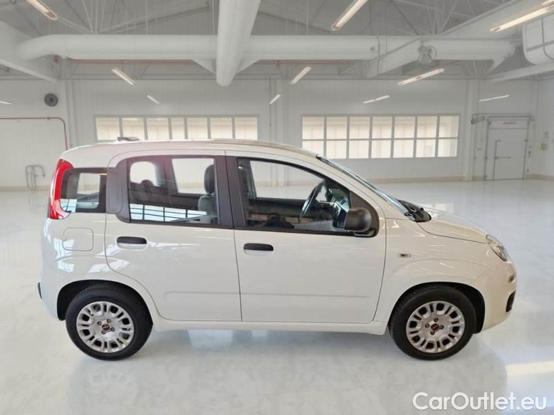 Fiat  Panda FIAT  / 2011 / 5P / BERLINA 1.0 FIREFLY 70CV SeS HYBRID #7