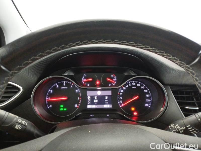 Opel  Crossland OPEL  / 2020 / 5P / CROSSOVER 1.5 DIESEL 110CV ELEGANCE SeS MT6 #4