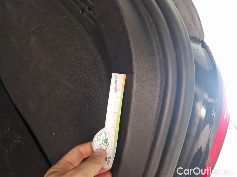 Fiat  500 FIAT X / 2018 / 5P / CROSSOVER 1.3 MJET 95CV E6D CONNECT #61