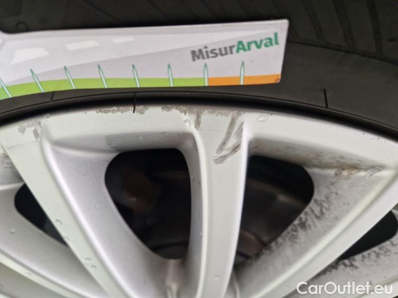 Fiat  500 FIAT X / 2018 / 5P / CROSSOVER 1.3 MJET 95CV E6D CONNECT #37