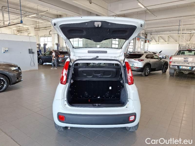 Fiat  Panda FIAT  / 2011 / 5P / BERLINA 1.0 FIREFLY 70CV SeS HYBRID #5