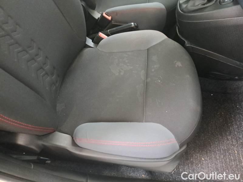 Fiat  Panda FIAT  / 2011 / 5P / BERLINA 1.2 69CV E6 EASY #77
