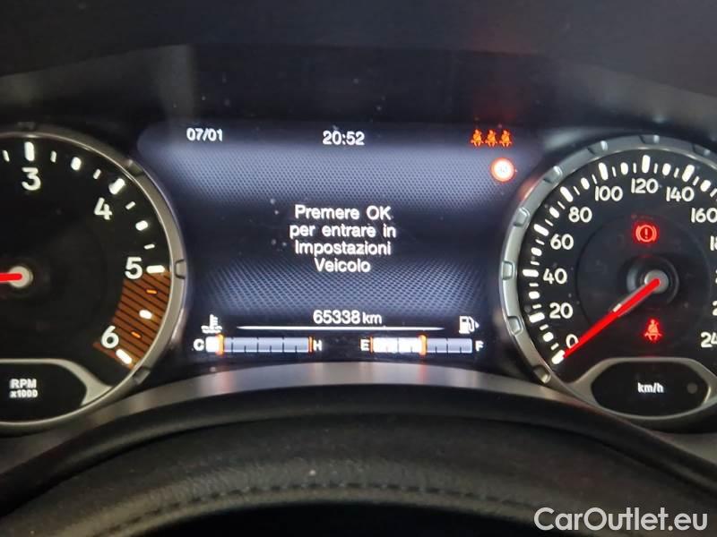 Jeep  Patriot JEEP RENEGADE / 2018 / 5P / SUV 1.6 MJET 130CV LIMITED #4