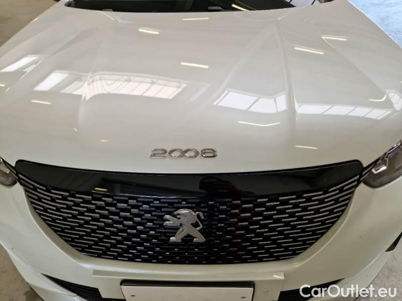 Peugeot  2008 PEUGEOT  / 2019 / 5P / CROSSOVER BLUEHDI 130 EAT8 ALLURE PACK S/S AUT. #27