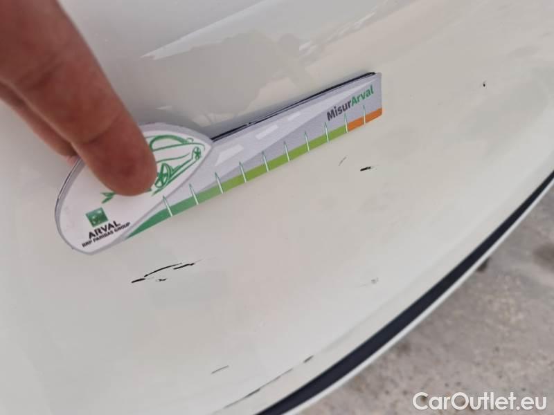 Fiat  500 FIAT  / 2015 / 3P / BERLINA 1.0 70CV IBRIDO CULT #60