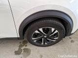 Peugeot  2008 PEUGEOT  / 2019 / 5P / CROSSOVER BLUEHDI 130 EAT8 ALLURE PACK S/S AUT. #32