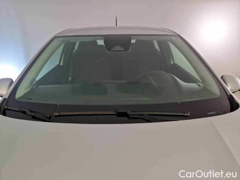 Renault  Clio RENAULT  / 2019 / 5P / BERLINA 1.5 DCI BLUE 74KW BUSINESS #10