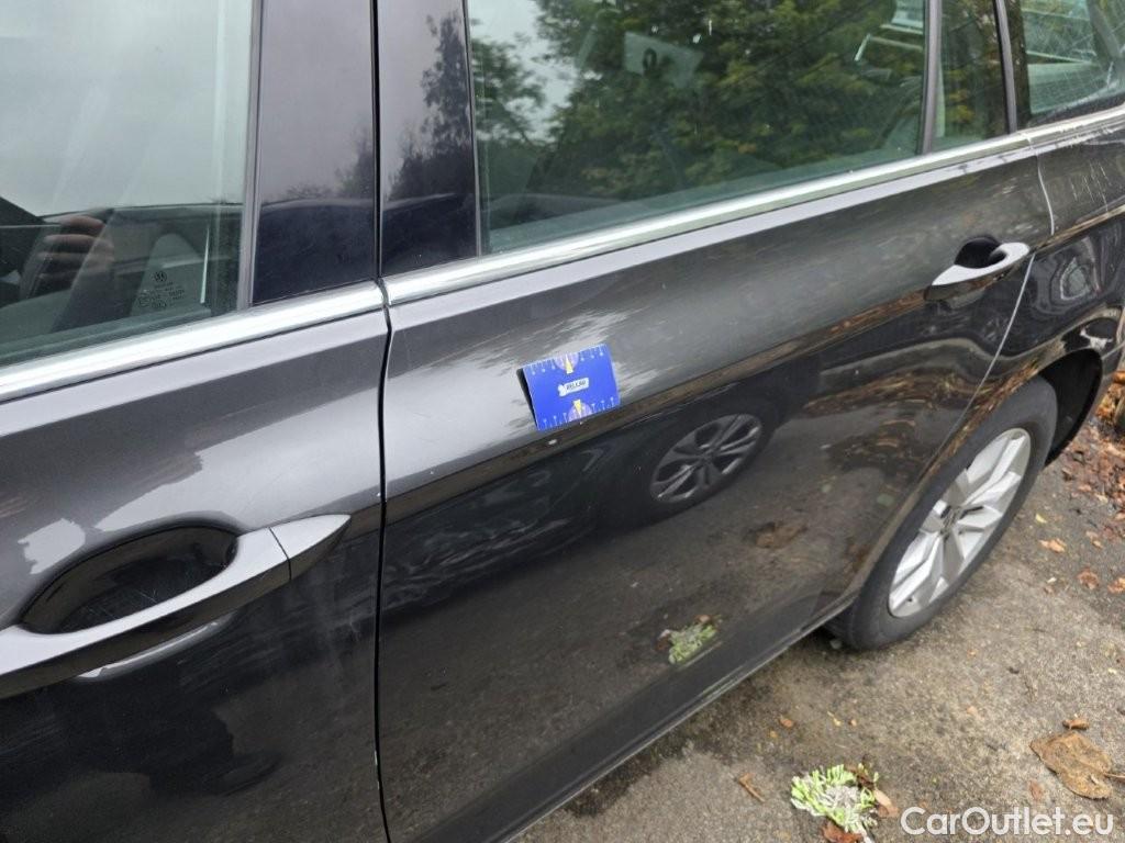 Volkswagen  Passat Volkswagen  Variant 1.6 TDI SCR DSG7 Style Business 5d !!Technical issue!! #31