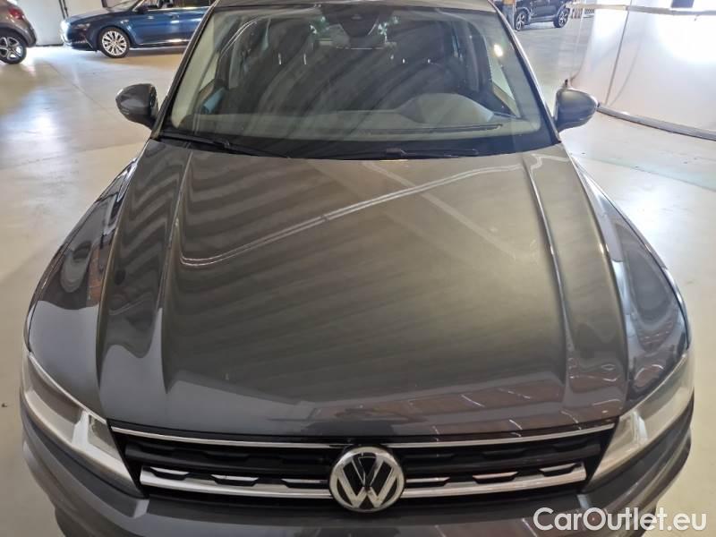 Volkswagen  Tiguan VOLKSWAGEN  / 2016 / 5P / SUV 2.0 TDI SCR 110KW BUSINESS BMT #22