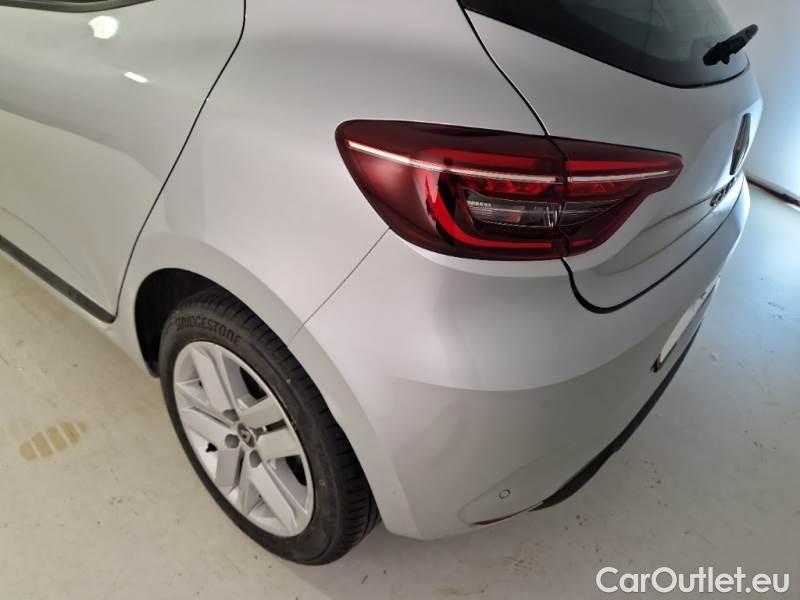 Renault  Clio RENAULT  / 2019 / 5P / BERLINA 1.5 DCI BLUE 74KW BUSINESS #49