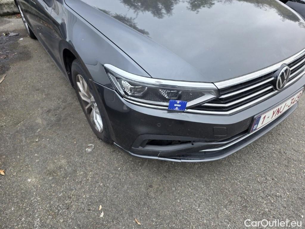 Volkswagen  Passat Volkswagen  Variant 1.6 TDI SCR DSG7 Style Business 5d !!Technical issue!! #43
