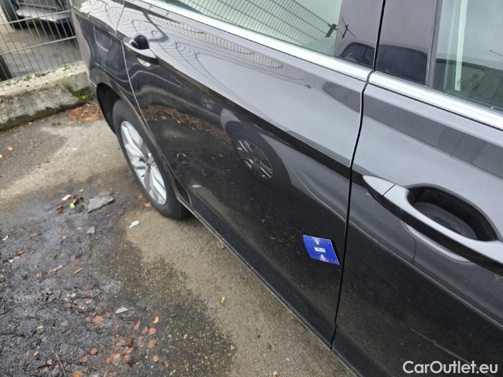 Volkswagen  Passat Volkswagen  Variant 1.6 TDI SCR DSG7 Style Business 5d !!Technical issue!! #33