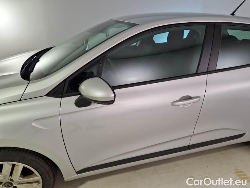 Renault  Clio RENAULT  / 2019 / 5P / BERLINA 1.5 DCI BLUE 74KW BUSINESS #58