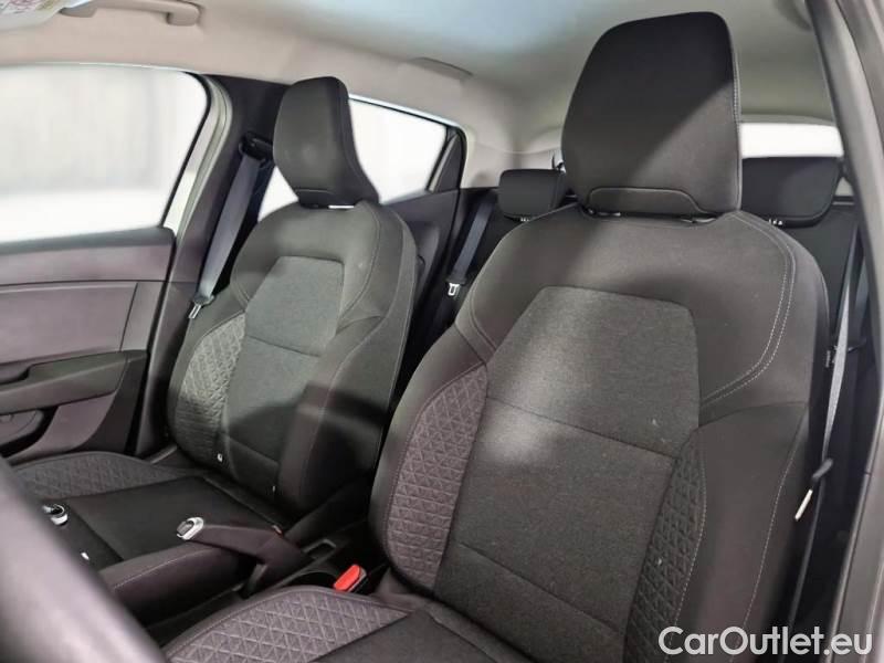 Renault  Clio RENAULT  / 2019 / 5P / BERLINA 1.5 DCI BLUE 74KW BUSINESS #11