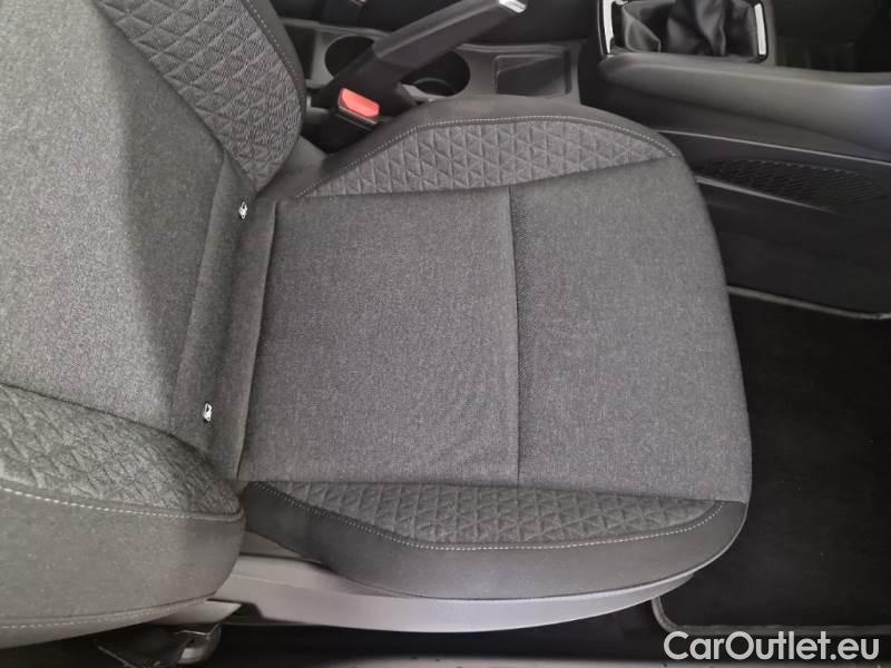 Renault  Clio RENAULT  / 2019 / 5P / BERLINA 1.5 DCI BLUE 74KW BUSINESS #14