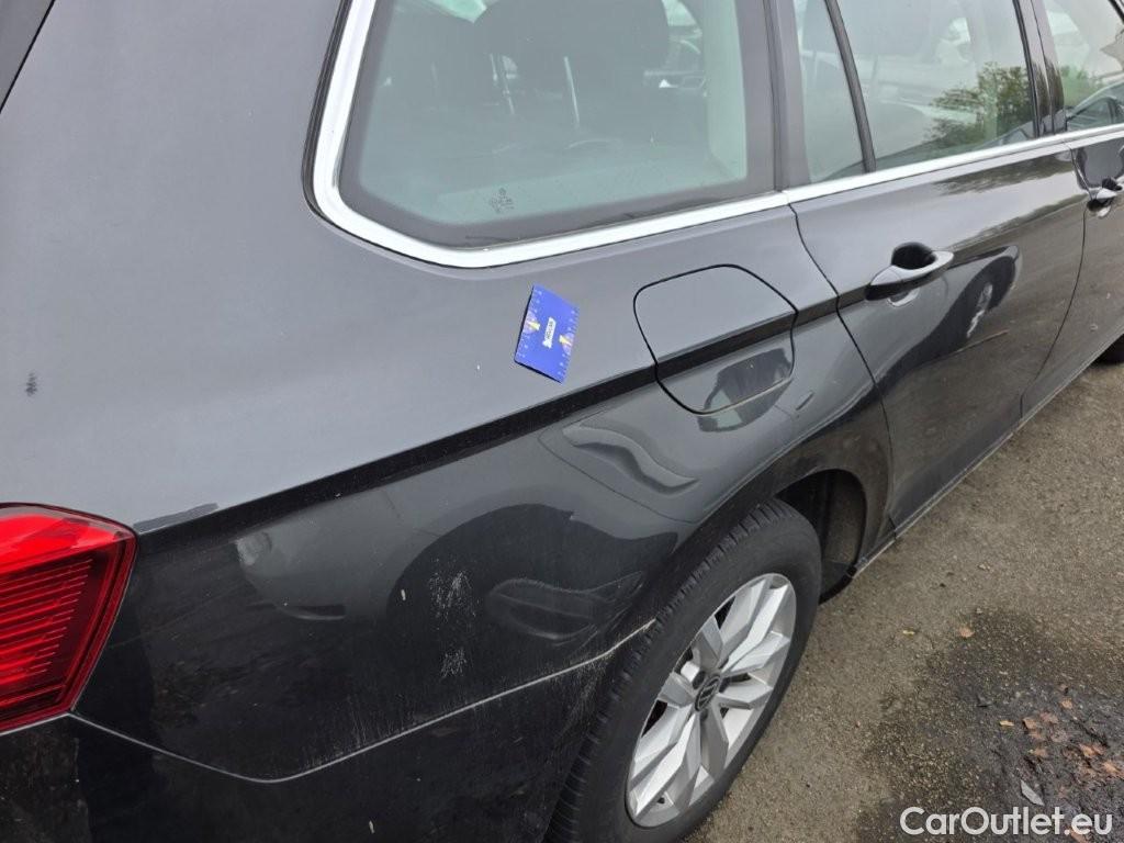 Volkswagen  Passat Volkswagen  Variant 1.6 TDI SCR DSG7 Style Business 5d !!Technical issue!! #64