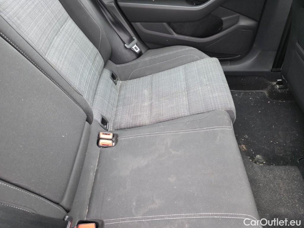 Volkswagen  Passat Volkswagen  Variant 1.6 TDI SCR DSG7 Style Business 5d !!Technical issue!! #79