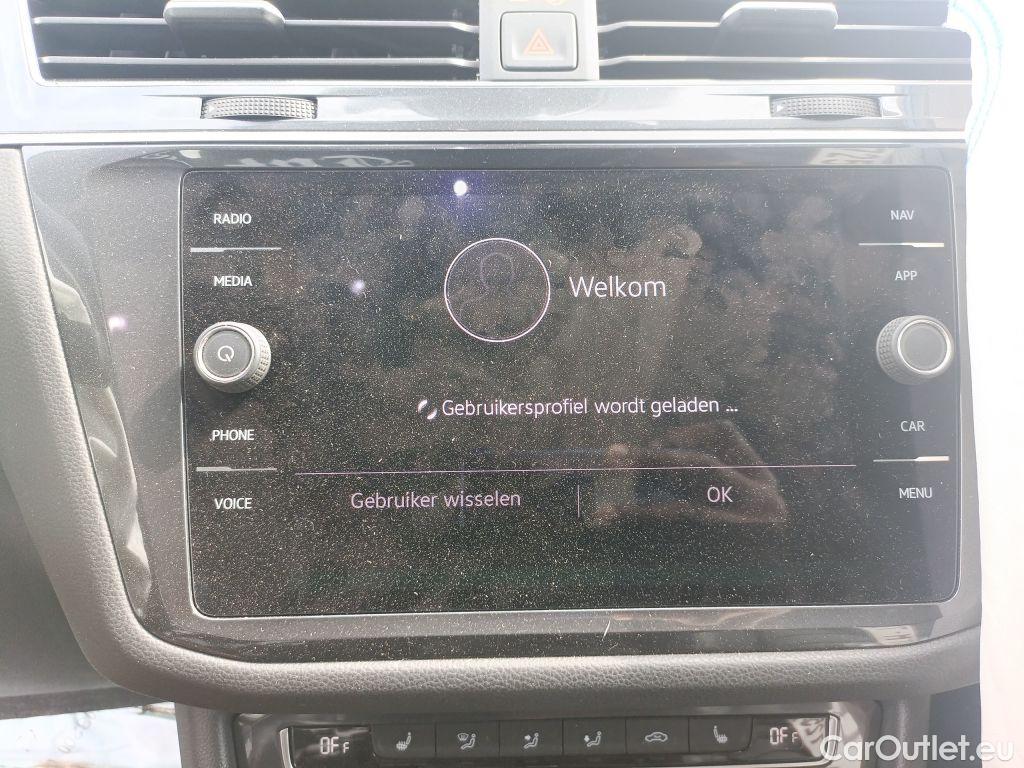 Volkswagen  Tiguan Volkswagen  Allspace 2.0 TDI SCR DSG7 Comfortline 5d !! damaged car mo145 !!  #38