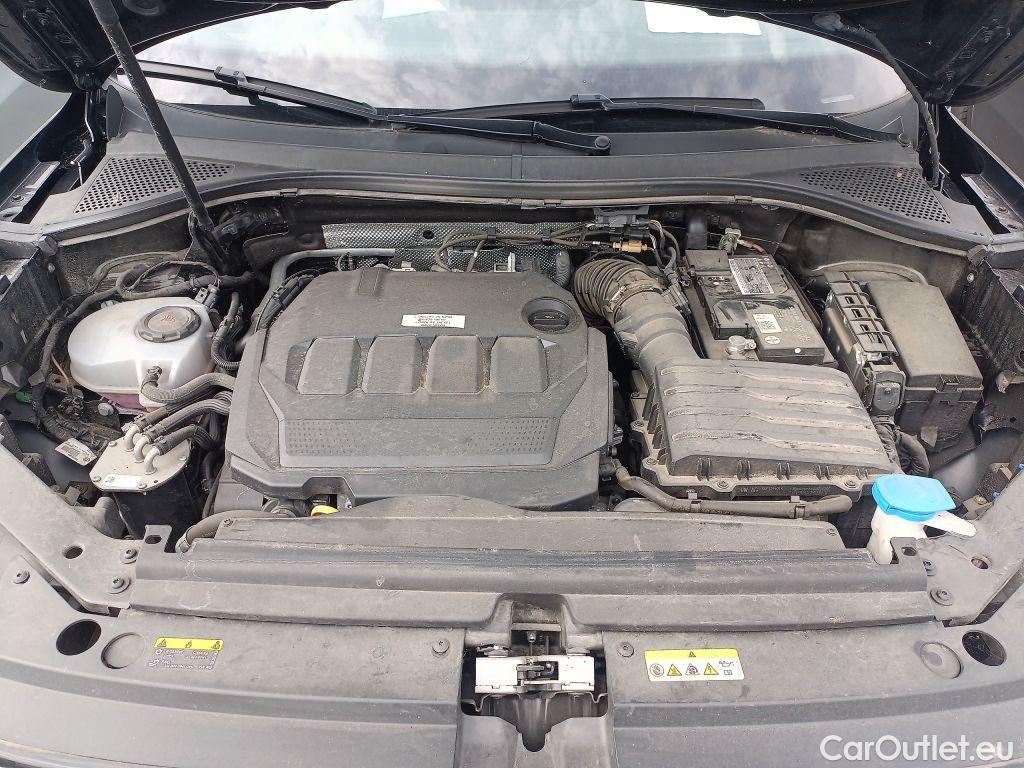 Volkswagen  Tiguan Volkswagen  Allspace 2.0 TDI SCR DSG7 Comfortline 5d !! damaged car mo145 !!  #30