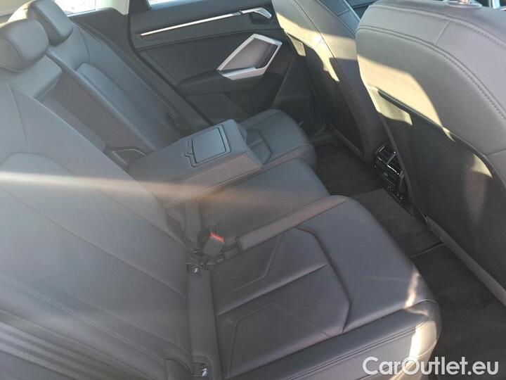Audi  Q3 2.0 35 TDI 150 S TRONIC BUSINESS LINE #10