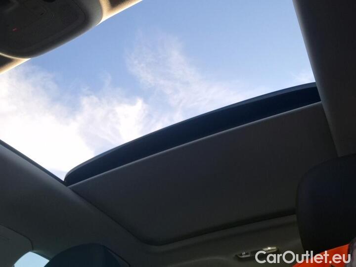 Audi  Q3 2.0 35 TDI 150 S TRONIC BUSINESS LINE #30