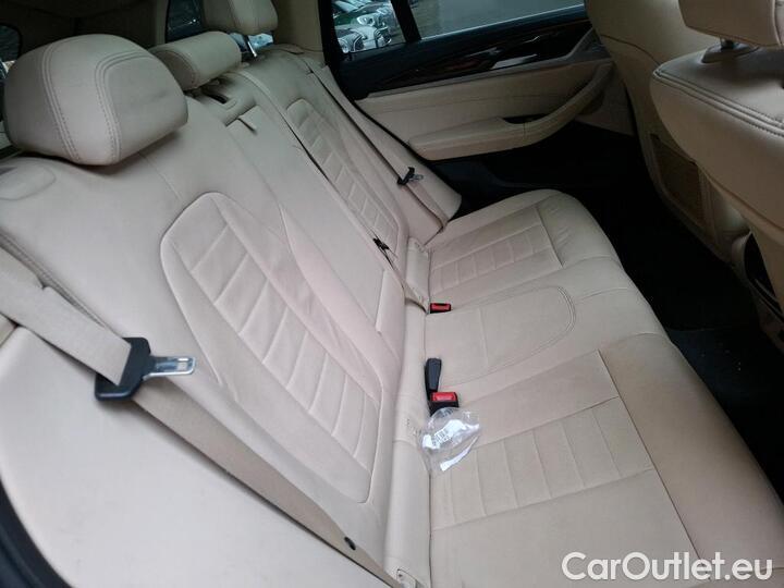 Bmw  X3 2.0 SDRIVE18D LUXURY AUTO #10