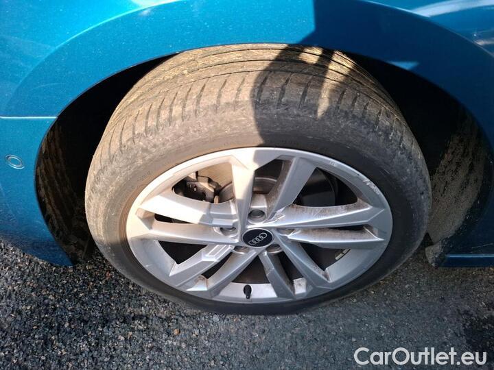 Audi  A3 2.0 TDI 150 S TRONIC BUSINESS LINE SB #32