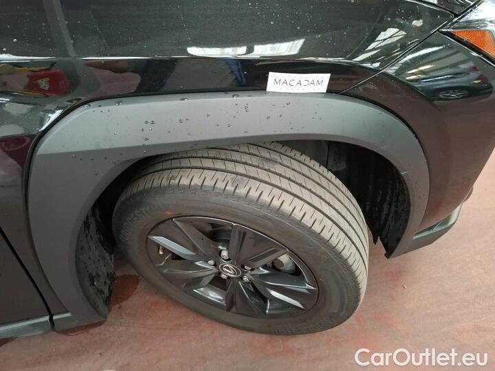 Lexus  UX 2.0 250H 2WD LE AUTO #23