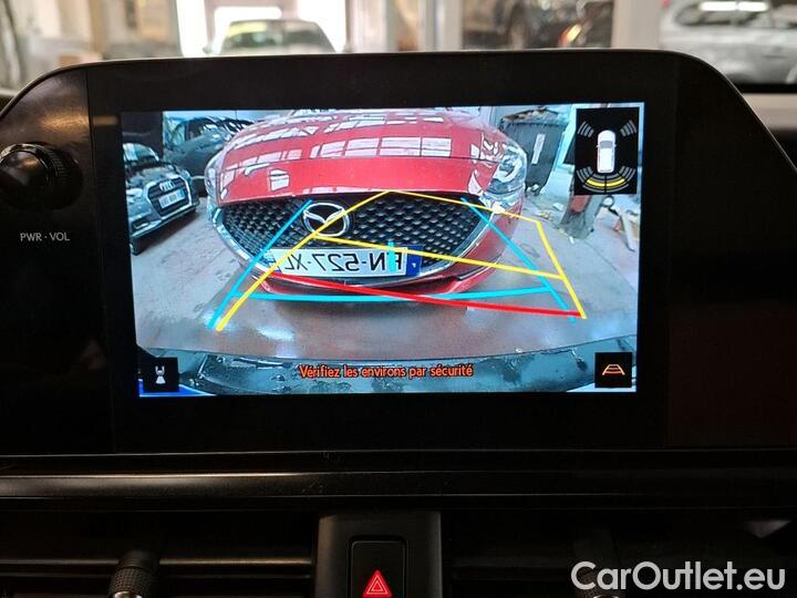 Lexus  UX 2.0 250H 2WD LE AUTO #27