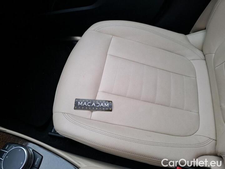 Bmw  X3 2.0 SDRIVE18D LUXURY AUTO #38