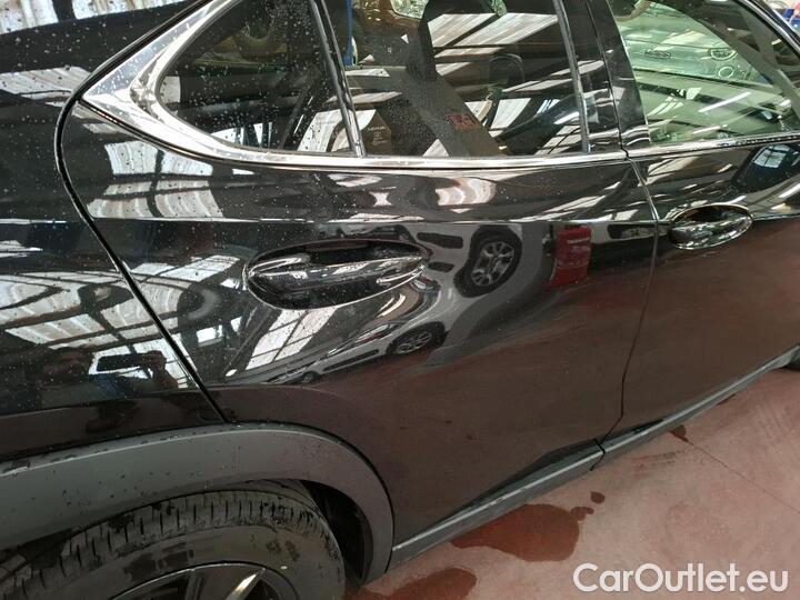 Lexus  UX 2.0 250H 2WD LE AUTO #31