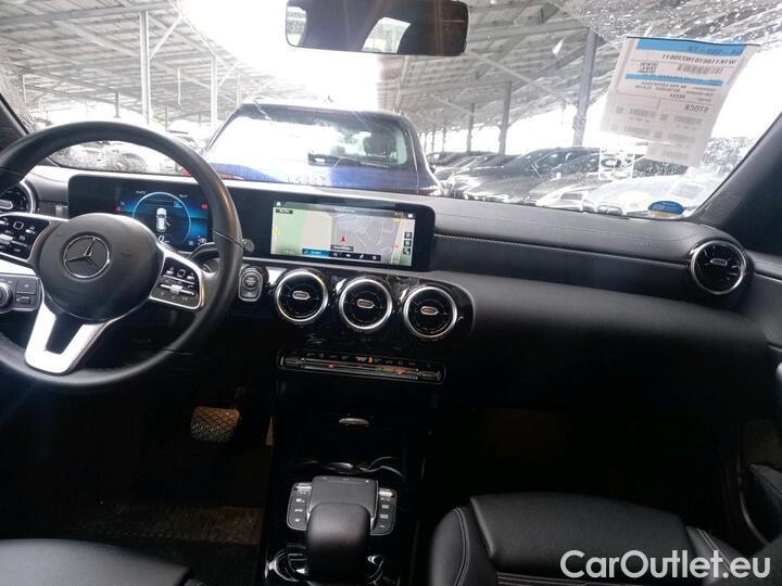 Mercedes  CLA-Klasse 1.5 CLA 180 D BUSINESS LINE SHOOT BR DCT #11