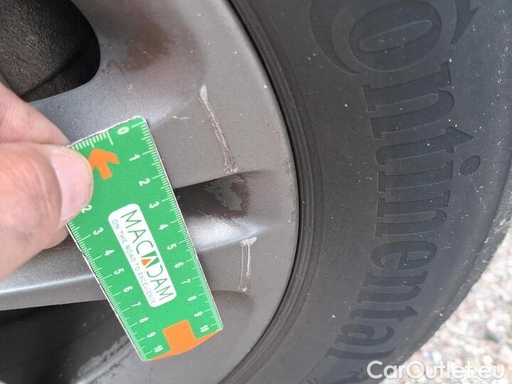 Mercedes  A-Klasse 1.5 A 180 D BUSINESS LINE #60