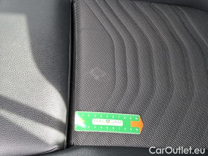 Mercedes  A-Klasse 1.5 A 180 D BUSINESS LINE #47