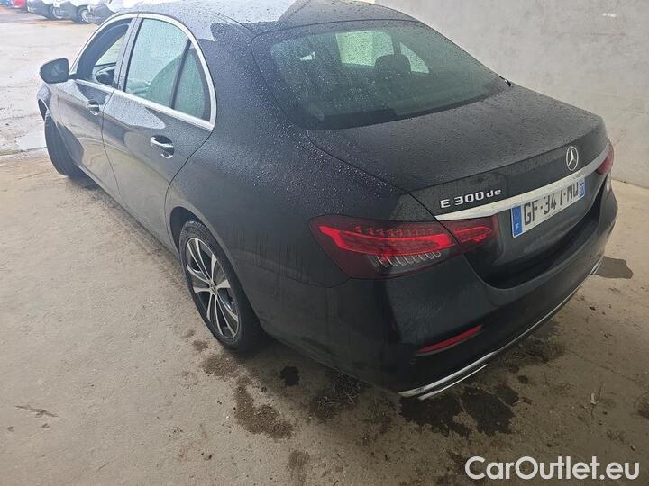 Mercedes  E-Klasse 2.0 E 300 DE AVANTGARDE LINE AUTO #2