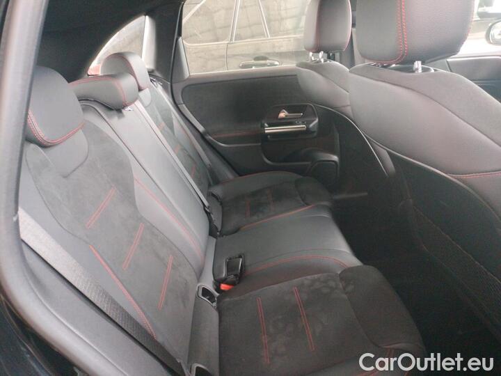 Mercedes  B-Klasse 2.0 B 180 D AMG LINE EDITION DCT #10