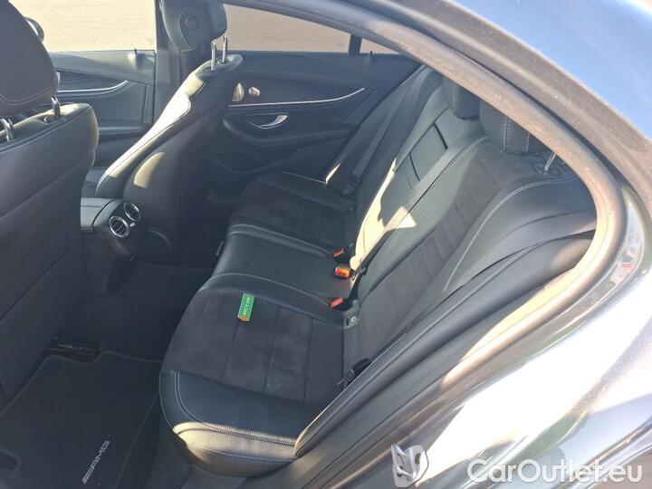 Mercedes  E-Klasse 2.0 E 300 DE AMG LINE AUTO #33