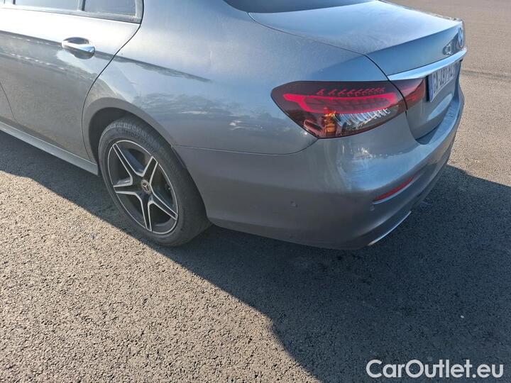 Mercedes  E-Klasse 2.0 E 300 DE AMG LINE AUTO #24