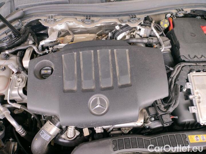 Mercedes  B-Klasse 2.0 B 180 D AMG LINE EDITION DCT #30