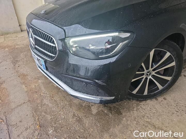 Mercedes  E-Klasse 2.0 E 300 DE AVANTGARDE LINE AUTO #18