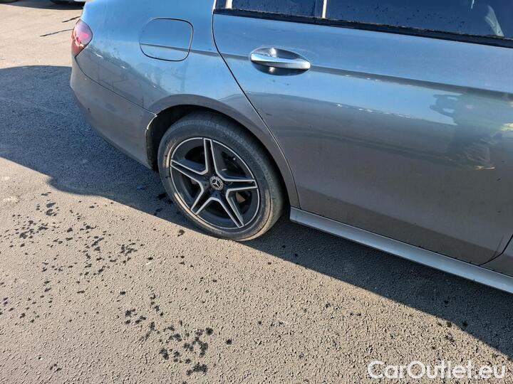 Mercedes  E-Klasse 2.0 E 300 DE AMG LINE AUTO #28