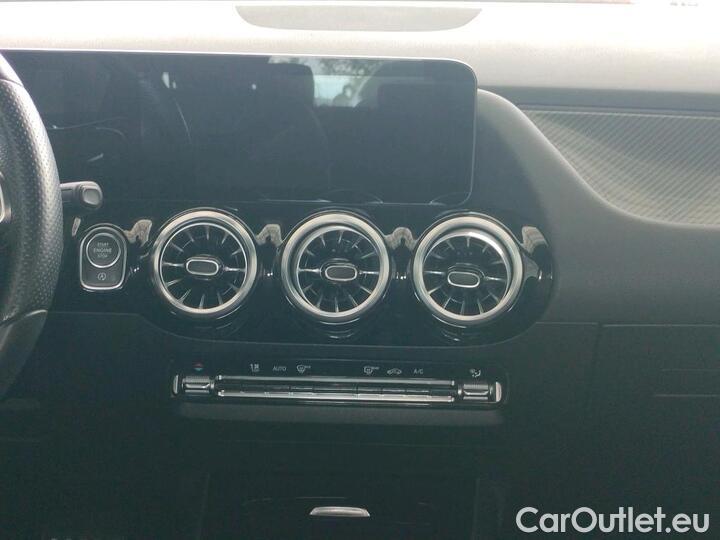 Mercedes  B-Klasse 2.0 B 180 D AMG LINE EDITION DCT #11