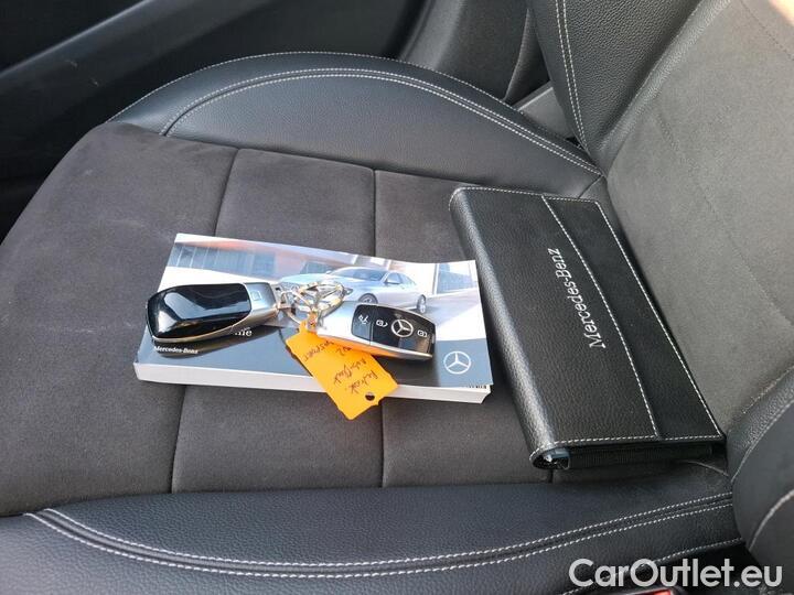 Mercedes  E-Klasse 2.0 E 300 DE AMG LINE AUTO #6