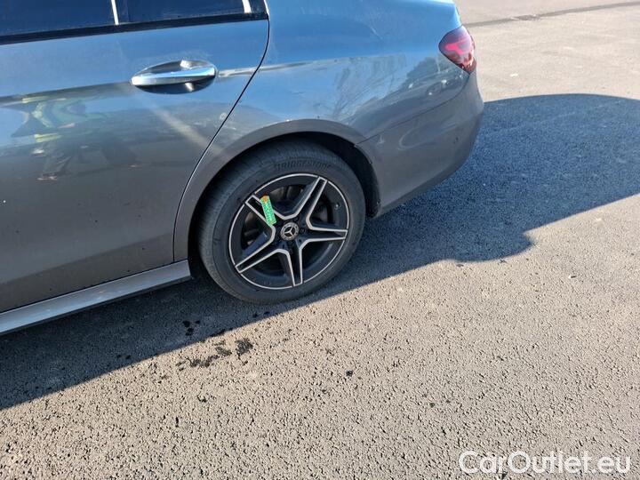 Mercedes  E-Klasse 2.0 E 300 DE AMG LINE AUTO #27