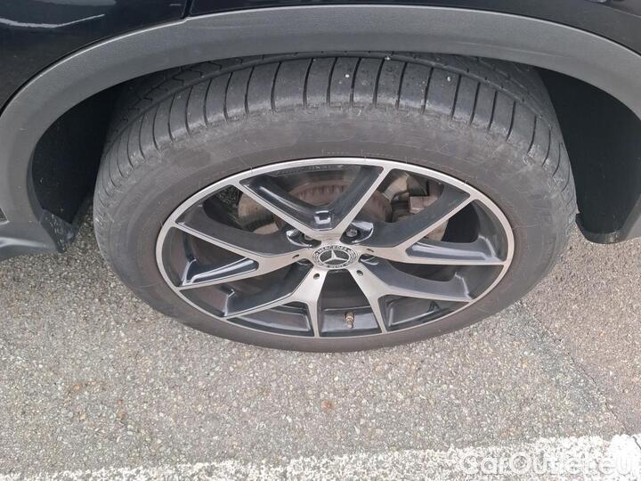 Mercedes  GLC 2.0  300 DE AMG LINE 4MATIC #31