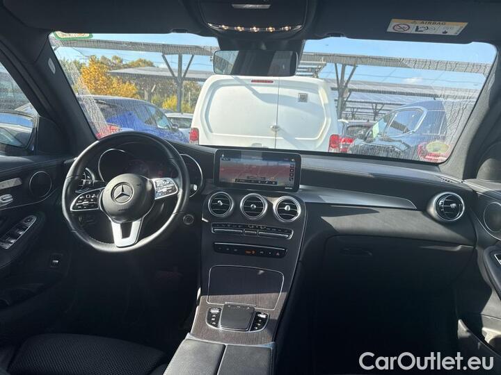 Mercedes  GLC 2.0  220 D AVANTGARDE LINE 4MATIC #4