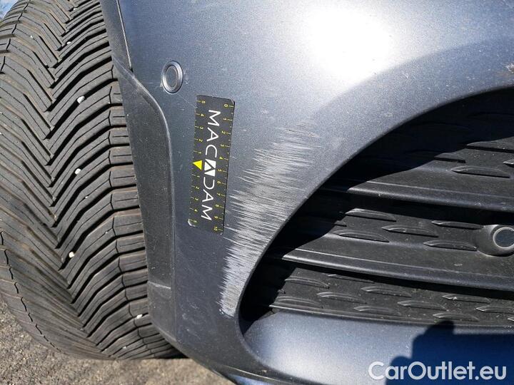 Mercedes  GLC 2.0  300 DE AMG LINE 4MATIC #23