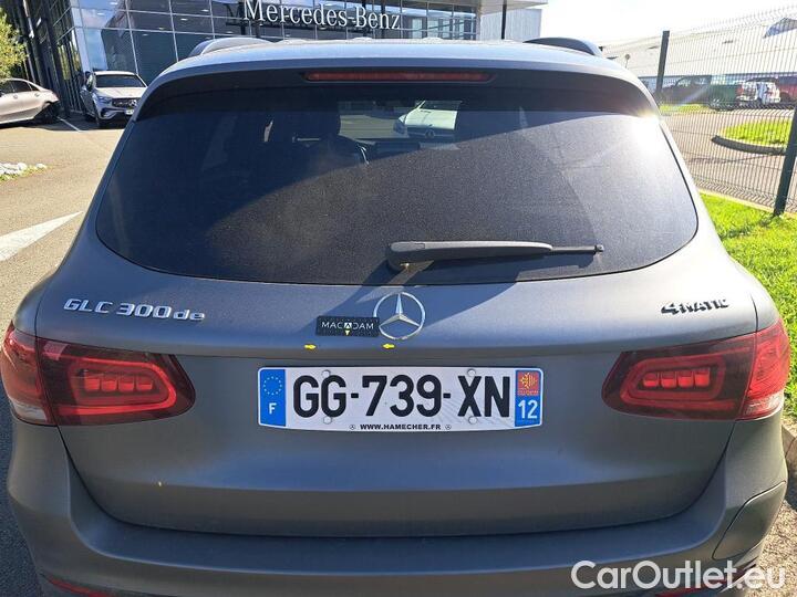 Mercedes  GLC 2.0  300 DE AMG LINE 4MATIC #18