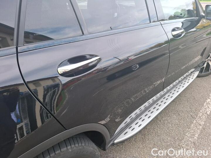 Mercedes  GLC 2.0  300 DE AMG LINE 4MATIC #47